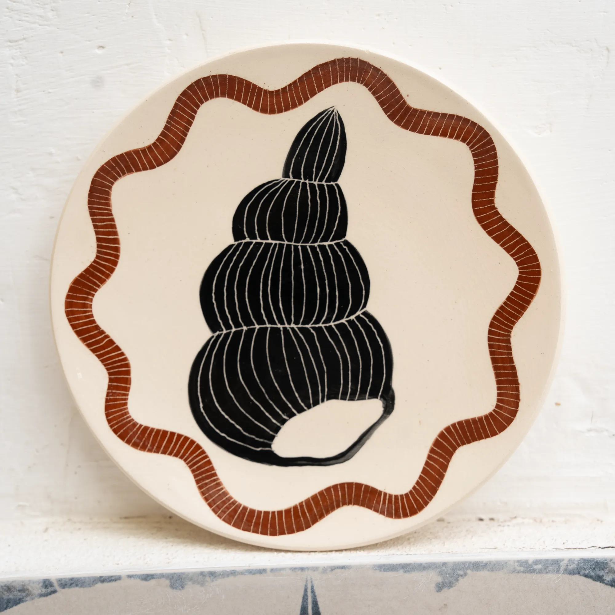Medium plate Nº 25